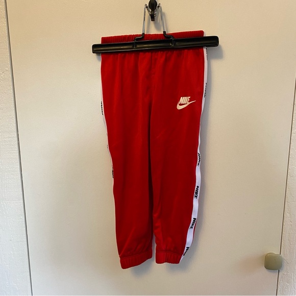Nike Toddler Boys' Logo Tracksuit Size 24 Months - Picture 4 of 6